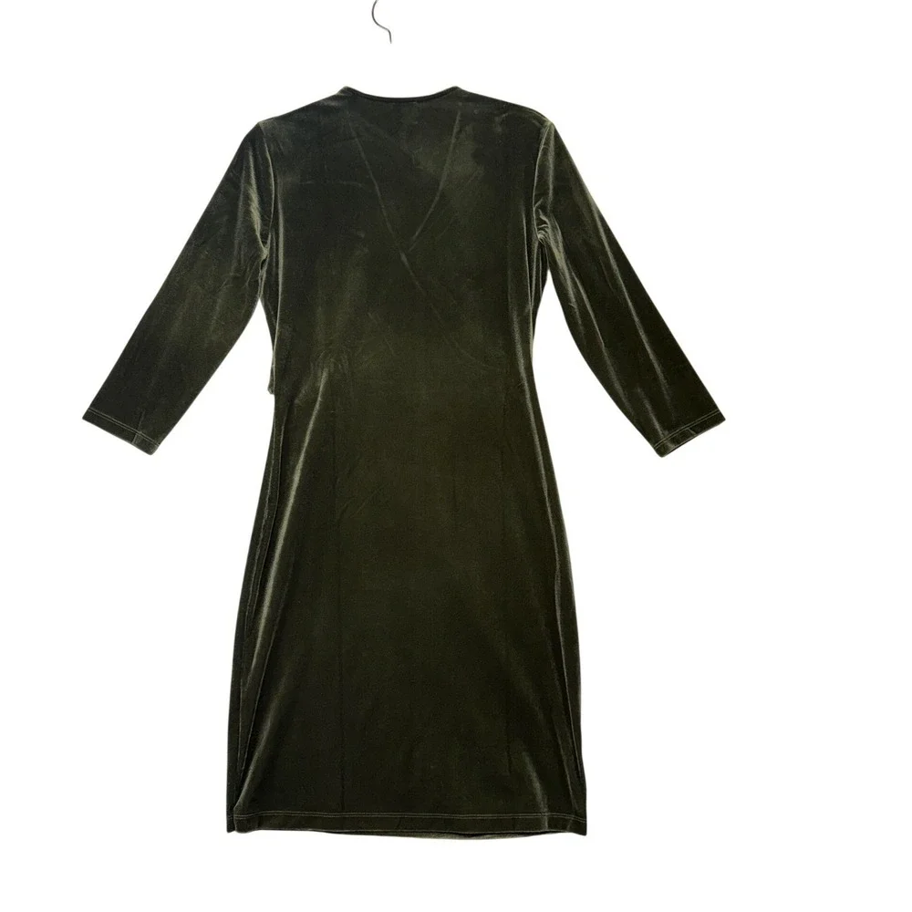 Anne Klein Womens Green Velvet Wrap Dress 3/4 Sleeve Buckle Detail Knee Length 6